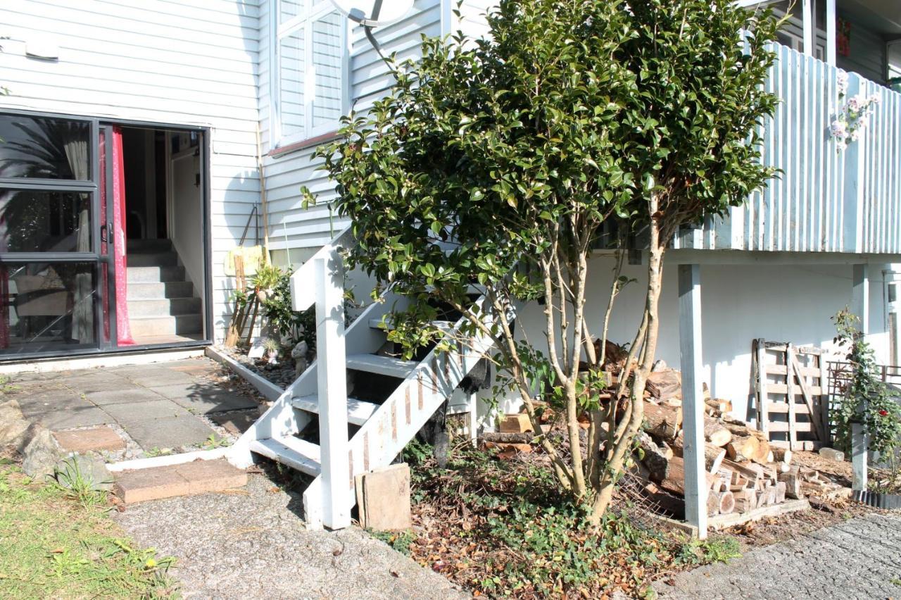 Brockies B N B Bed and Breakfast Rawene Esterno foto